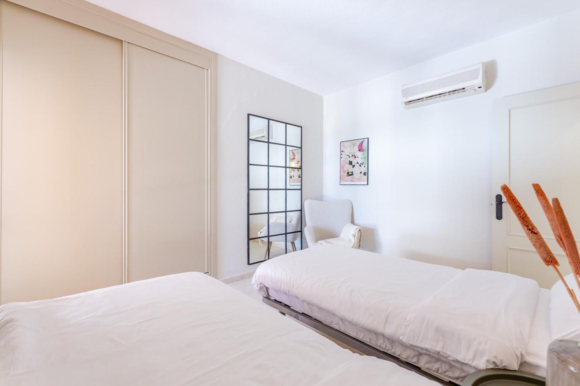 Appartement Reserva Del Higueron 3 Bedroom Lola *